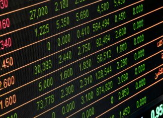 IMF Forecasts Economic Hurdles for India in 2025 IMF forecasts a weaker Indian economy in 2025 amid global uncertainties and U.S. policy shifts. Highlights include regional disparities and rising economic challenges.