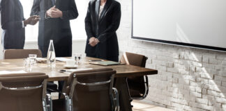 Adani Ends DragonPass Deal Within a Week Adani Airport Holdings terminates its DragonPass partnership within a week, halting lounge access for DragonPass users at its airports.